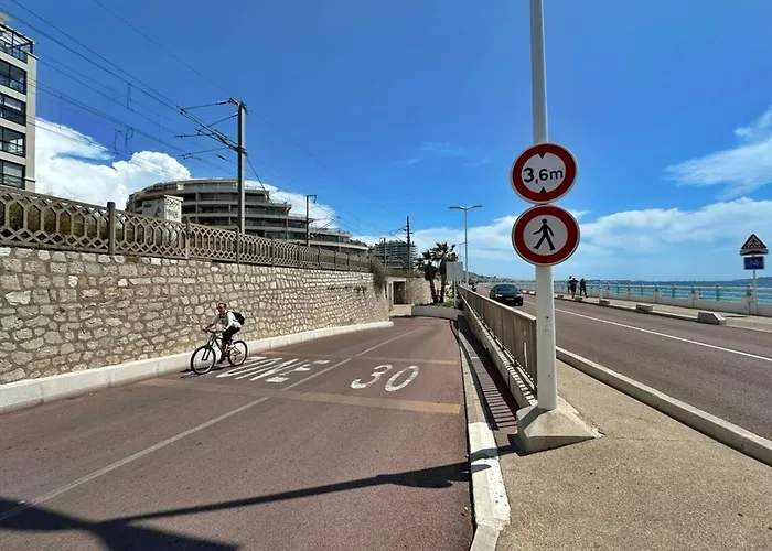 Apartmán Le Seaview-quiet-swimming Pool-car Park-seafront Cannes